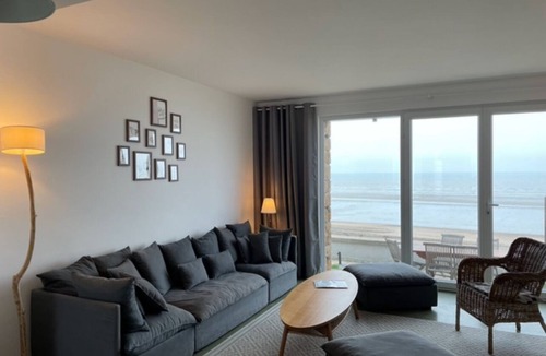 Agon-Coutainville House | Cosy and comfortable 8-person seafront