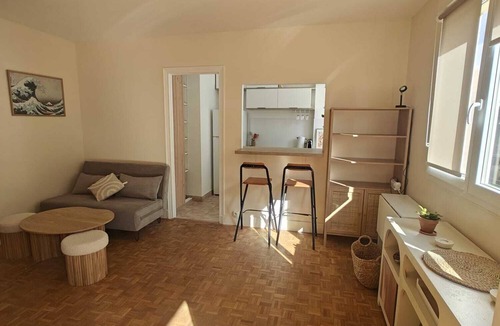 Saint-Germain-en-Laye Apartment | Cosy and bright apartment