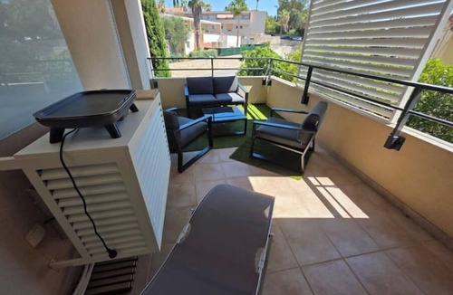 Hyeres City Centre Apartment | Cosy and modern apartment