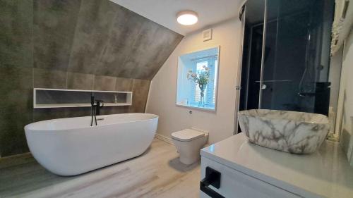 Otterup House | Cosy And Modern House In Peaceful Setting