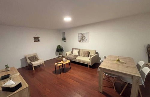 Pont-de-Larn House | Cosy and warm