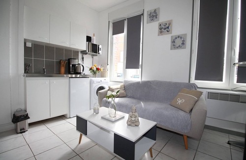 La Fere Apartment | Cosy and well equipped stay in Fère