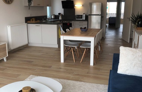 La Rogere Apartment | Cosy apartment 100m from the beach