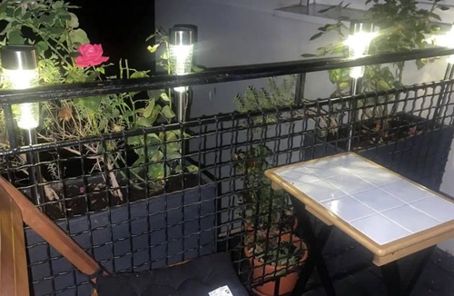 Le Kremlin-Bicetre Apartment | Cosy apartment with views over Paris