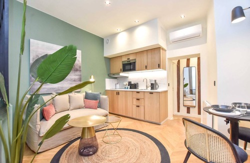 Saint-Thomas-d'Aquin Apartment | Cosy apartment - 1BR/3P - Rue du Bac