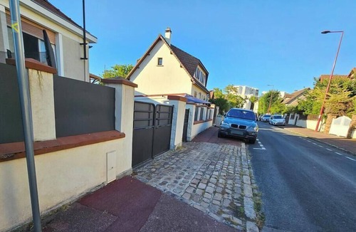 Fresnes Apartment | COSY APARTMENT 29M2