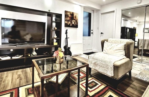 Nouveau-Rosemont Apartment | Cosy apartment at Bossuet road