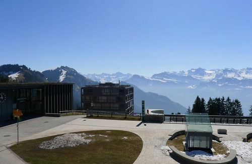 Rigi Kaltbad Apartment | Cosy apartment for 3 people with WIFI, TV, balcony and panoramic view