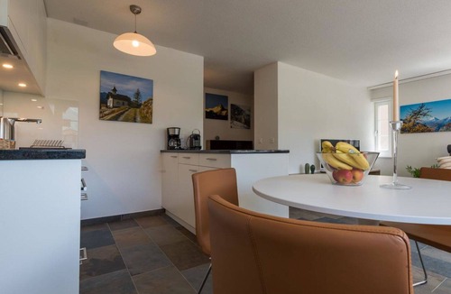 Saas-Balen Apartment | Cosy apartment for 2 guests with WIFI, TV, balcony and pets allowed