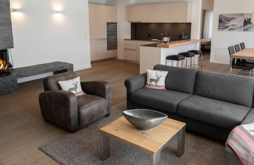 Andermatt Apartment | Cosy apartment for 4 guests with WIFI, TV and parking