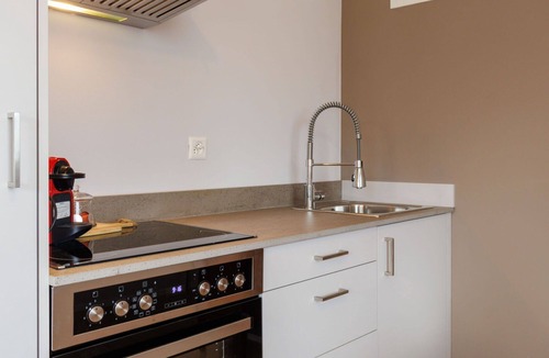 Collombey-Muraz Apartment | Cosy apartment for 4 guests with WIFI, pool, TV, terrace, pets allowed and panoramic view