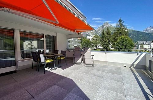 Engelberg Apartment | Cosy apartment for 4 guests with WIFI, TV and balcony
