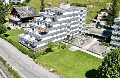 Engelberg Apartment | Cosy apartment for 4 guests with WIFI, TV and balcony