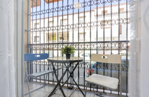 L'Ampolla Apartment | Cosy apartment for 4 guests with WIFI, A/C, TV and pets allowed