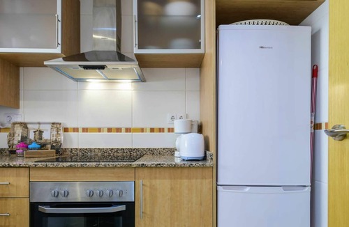 Cabanes Apartment | Cosy apartment for 4 guests with A/C, pool, WIFI, TV, terrace and parking