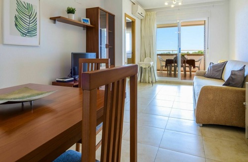 Cabanes Apartment | Cosy apartment for 4 guests with A/C, pool, WIFI, TV, terrace and parking