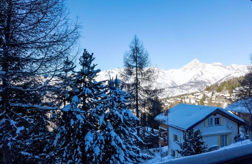 Buerchen Apartment | Cosy apartment for 4 people with WIFI, TV, balcony and parking