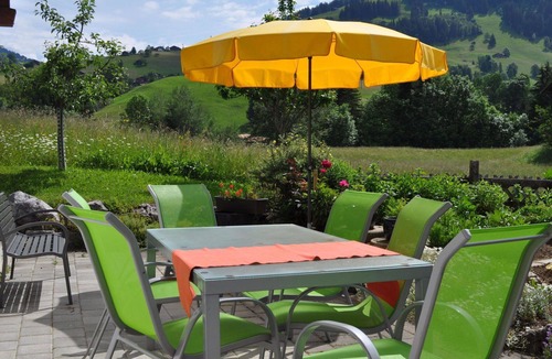 Zweisimmen Nr Gstaad Apartment | Cosy apartment for 4 people with WIFI and balcony
