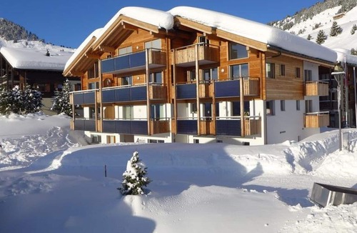 Riederalp Apartment | Cosy apartment for 4 people with WIFI, TV and balcony