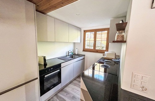 Rabius Apartment | Cosy apartment for 6 guests with WIFI, balcony and panoramic view