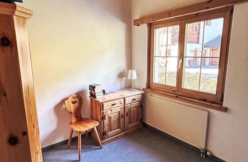 Rabius Apartment | Cosy apartment for 6 guests with WIFI, balcony and panoramic view