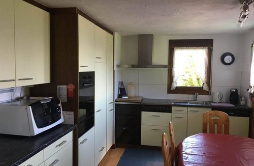 Riederalp Apartment | Cosy apartment for 6 guests with WIFI, TV and balcony