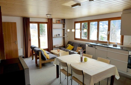 Buerchen Apartment | Cosy apartment for 6 people with WIFI, TV, patio and panoramic view