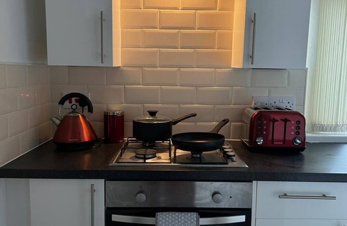 Huyton Apartment | Cosy Apartment for contractors