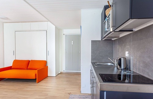 Acquarossa Apartment | Cosy apartment for 2 guests with WIFI, TV and parking