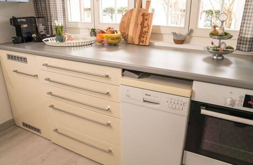 Feutersoey Apartment | Cosy apartment for 4 guests with WIFI and balcony