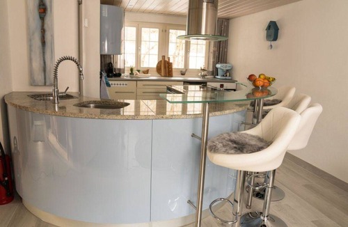 Feutersoey Apartment | Cosy apartment for 4 guests with WIFI and balcony