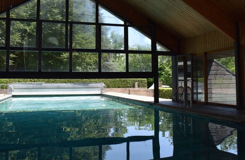 Castelrotto Apartment | Cosy apartment for 4 people with WIFI, pool, TV, balcony, pets allowed and parking