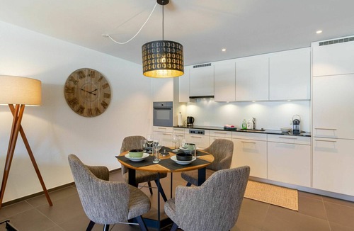 Blausee Apartment | Cosy apartment for 4 people with WIFI, TV, balcony and panoramic view