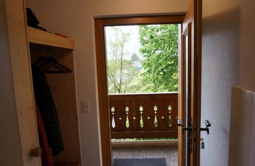 Zweisimmen Apartment | Cosy apartment for 4 guests with WIFI and balcony