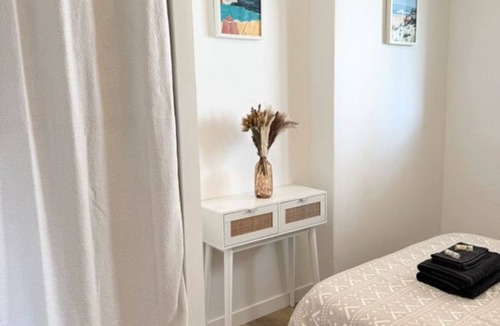 Aire-sur-l'Adour Apartment | Cosy" apartment in a quiet area, Air-conditioned