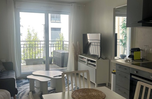 Le Blanc-Mesnil Apartment | Cosy apartment 45 m2 | JO PARIS 2024 | CDG | Bourget | Stade France | Disney