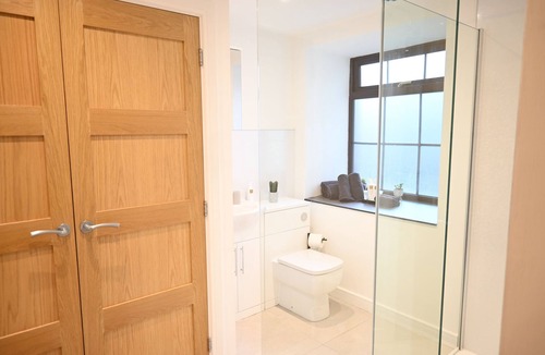 Kendal Apartment | Cosy Apartment