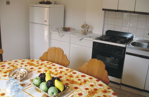 Gondolici House | Cosy apartment in villa for 7 people with WIFI, TV, terrace and pets allowed