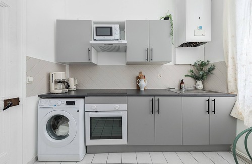 Coteaux Ouest Apartment | Cosy apartment Rouen Rive Droite. Pets allowed.