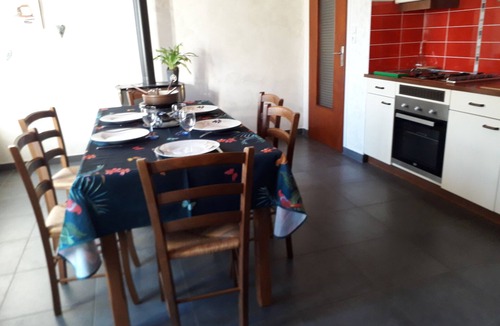 Paroisse des Monts de Bienne Apartment | Cosy apartment - Village center, Longchaumois (Parc naturel du Haut-Jura)