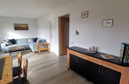 Tavanasa Apartment | Cosy apartment with mountain view