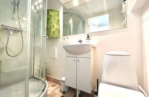 Vallensaek Apartment | Cosy apartment with own terrace.
