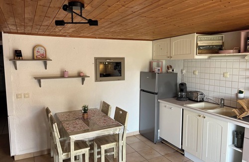 Groisy Apartment | Cosy apartment with mountain view