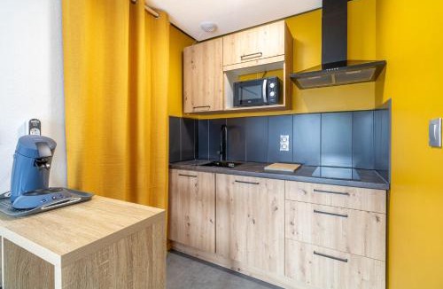 Lalande-Grand Selve Apartment | Cosy apartment with pool