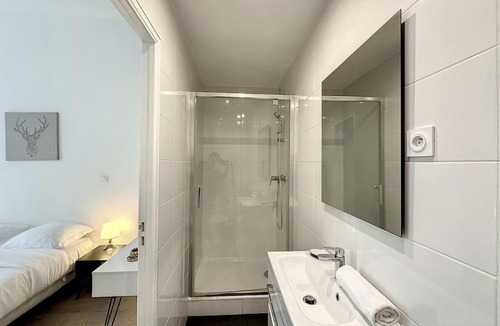 Charmettes - Bellecombe Apartment | Cosy appart - lyon 6 - Gare Partdieu - Lafayette 1