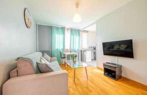Cœur de Ville Apartment | Cosy Appart Paris- la Défense