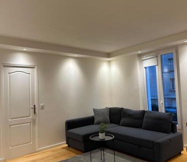 Republique–Point-du-Jour Apartment | Cosy, appartement refait à neuf limite 16