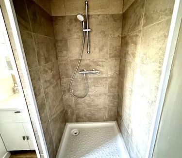 Cusset Apartment | Cosy appartement centre Cusset