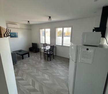 Miniac-Morvan Apartment | Cosy appartement