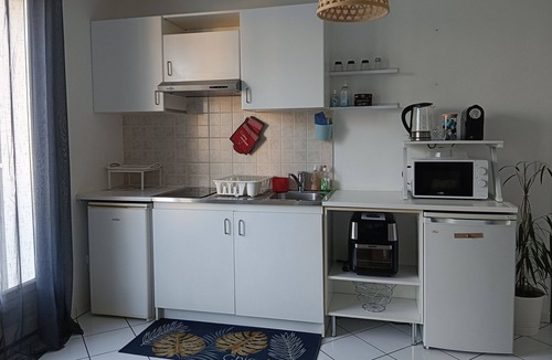 Trappes Apartment | Cosy Appartement